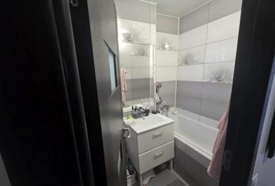 3 Camere Decomandat Renovat Mobilat zona Mircea cel Batran 3 Camere Decomandat Renovat Mobilat zona Mircea cel Batran - 7