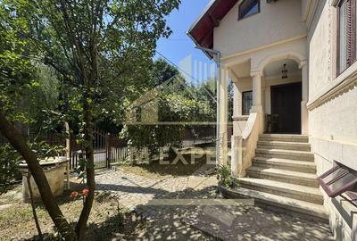 Casă cu 6 camere cu Teren 1005 Mp în Bughea de Jos - 1