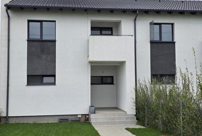 Duplex cu 4 camere cu Canalizare în Bod - 1