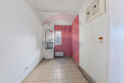 Cladire individuala 243 mp de inchiriat pe strada Mioritei - 14