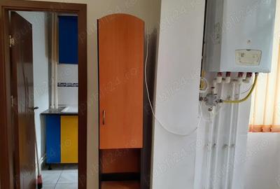 Inchiriere Garsoniera in zona Bariera Calarasi, etajul 3, sup.27.mp. mobilat si utilat complet, - 2