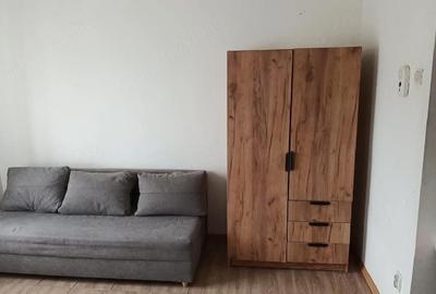 Garsonieră nedecomandată în Vest - 1
