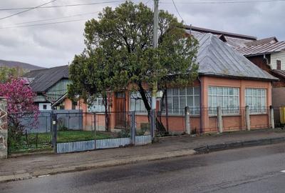 Casă cu 2 camere în Central - 1