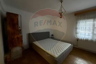 Casă cu 6 camere cu Teren 3610 Mp în Vladimir - 8