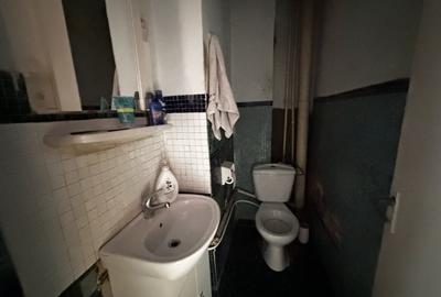 Apartament cu 3 camere semidecomandat, mobilat în Cetate - 12