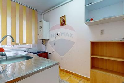 Spațiu comercial, de 37.400001525879 mp, în Astra - 9