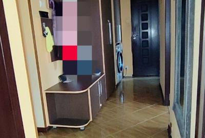 Apartament 3 camere-decomandat, zona Bulevardul Bucure?ti - 7