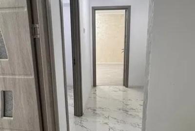 Apartament cu 2 camere decomandat în Tomis Nord - 4