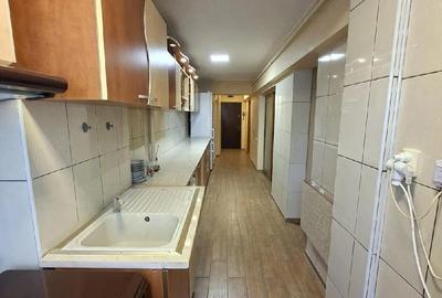 Apartament cu 3 camere decomandat în Mazepa 1 - 7