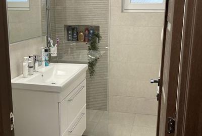 Apartament cu 2 camere decomandat în Florești - 12