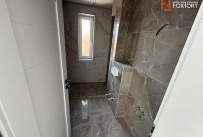 Apartament cu 2 camere decomandat în Giroc - 3