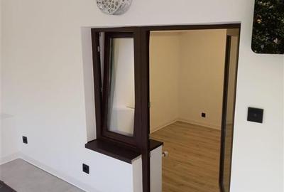 Apartament cu 4 camere decomandat, mobilat în Central - 20