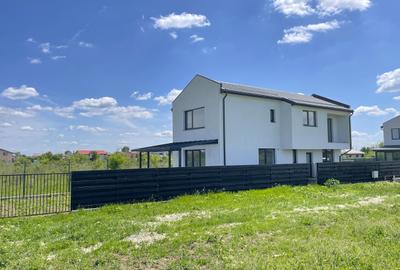 Casă cu 5 camere cu Teren 400 Mp în Central - 14