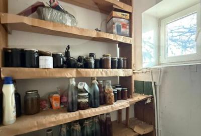 Casa de vanzare, cu 3 camere, doua bucatarii+teren in Simeri - 5