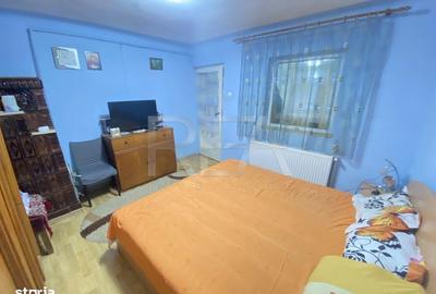 Casă cu 3 camere cu Canalizare în Rahova - 1