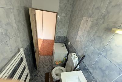 Apartament cu 3 camere semidecomandat în Central - 2