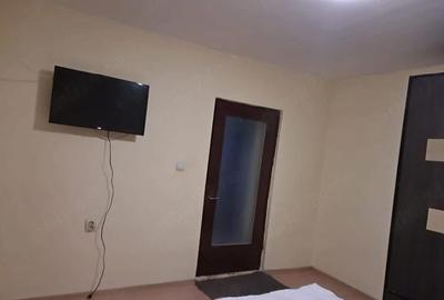Casă cu 2 camere cu Teren 150 Mp în Rahova