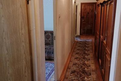 Apartament cu 3 camere decomandat în Central - 8