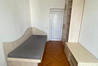 Apartament cu 3 camere, doua bai, Copou, Gaudeamus - 5