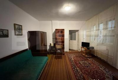 Casă cu 5 camere cu Teren 657 Mp în 700 - 9