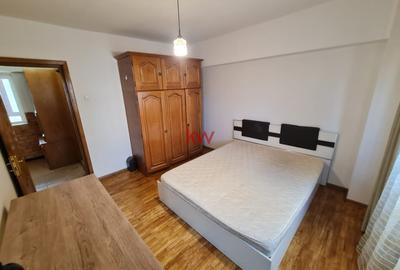 Apartament cu 4 camere, mobilat în Nicolina - 10