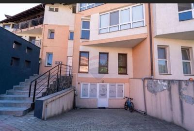 Apartament cu 2 camere semidecomandat în Bartolomeu - 2