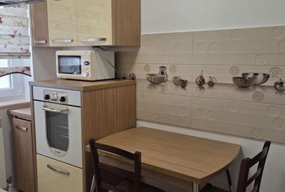 Apartament cu 2 camere semidecomandat în Central - 2
