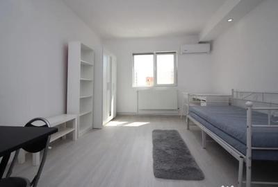 Garsonieră semidecomandată, mobilată în Titan