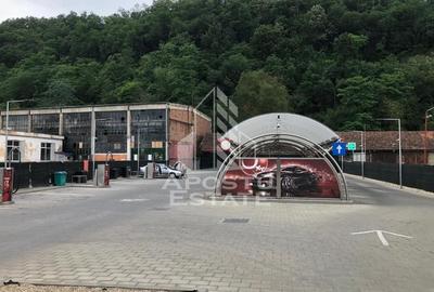 Proprietate specială, în Periferie - 8