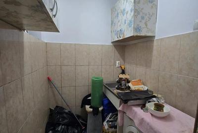 Apartament cu 3 camere semidecomandat în Neptun - 8