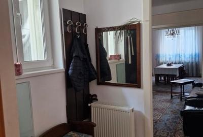 Apartament 3 camere Jean Louis Calderon - Universitate, etaj 2/4, 93mp - 2