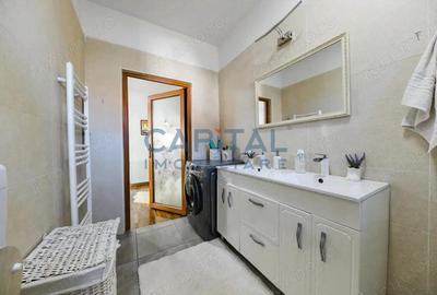 Casă cu 3 camere cu Canalizare în Central - 10