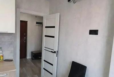 Garsonieră decomandată în Berceni - 2