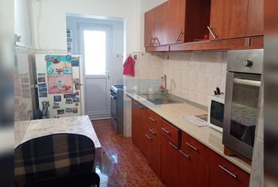 Apartament cu 4 camere decomandat în Micro 39 - 8