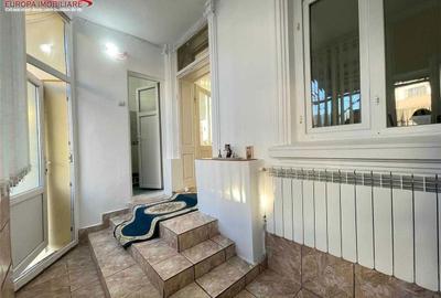 Casă cu 4 camere cu Teren 121 Mp în Central - 6
