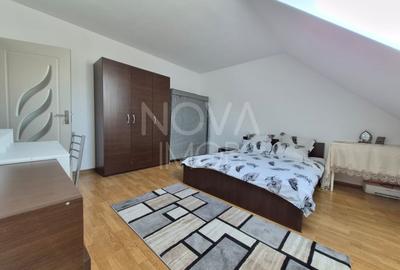 Apartament cu 2 camere decomandat, mobilat în Vasile Aaron - 6