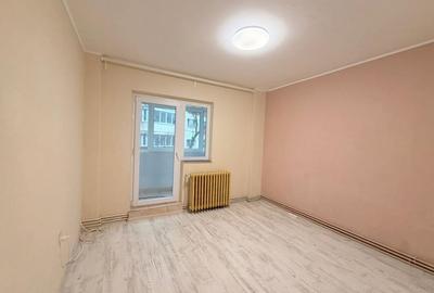 Apartament cu 4 camere decomandat în Apărătorii Patriei - 9