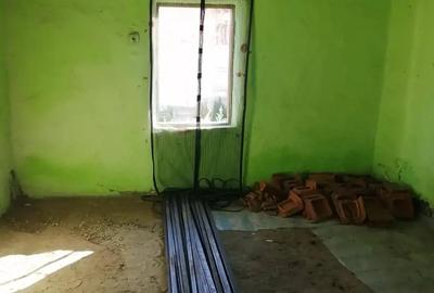 Vand Casa si Pamant in Cetate Dolj Strada tismana nr 40 - 9