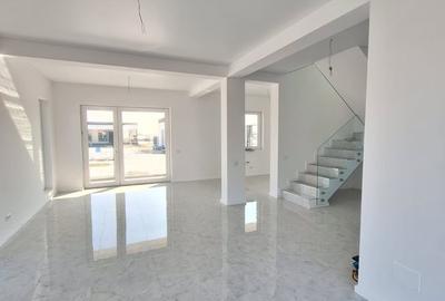 Casă cu 4 camere cu Teren 323 Mp în Berceni - 8
