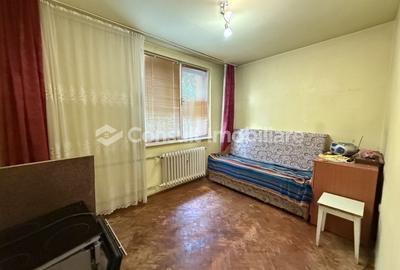Apartament cu 2 camere decomandate | Plopilor | Etajul 1 - 3