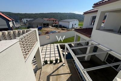 Vila EXCLUSIVISTA cu Piscina, Garaj si 3 Terase - 14