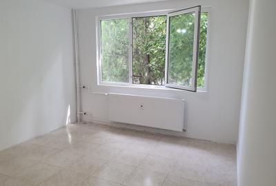 Apartament cu 2 camere decomandat în Drumul Taberei - 4