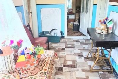 Casă cu 4 camere în Central - 4