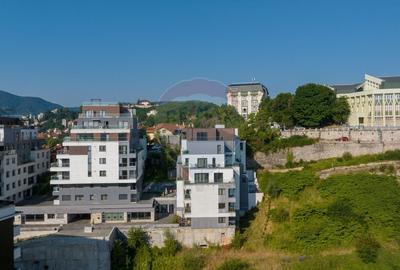 PENTHOUSE cu 3 terase si parcare subterana,  in inima Brasovului - 1