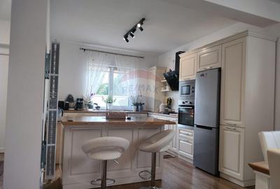 Casă cu 3 camere cu Teren 500 Mp în Sâncraiu de Mureș