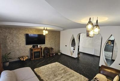 GHIGHIU vila 2011, P+E, teren 988 mp- 290000 euro - 8