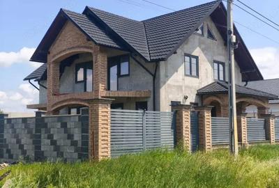 Casa individuala 4 camere, 200mp, Radauti - 11