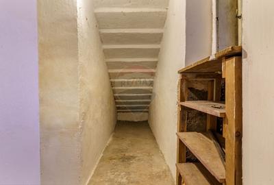 Apartament cu 3 camere semidecomandat în Central - 9