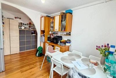 Apartament cu 3 camere semidecomandat, mobilat în Lipovei - 3