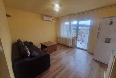 Apartament cu 2 camere semidecomandat, mobilat în Florești - 9